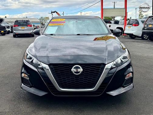 Super Black 2020 Nissan Altima S FWD
