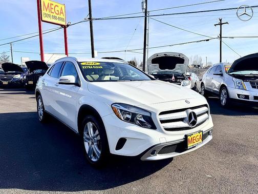 2016 Mercedes-Benz GLA-Class 4MATIC