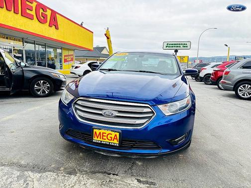 2015 Ford Taurus SEL