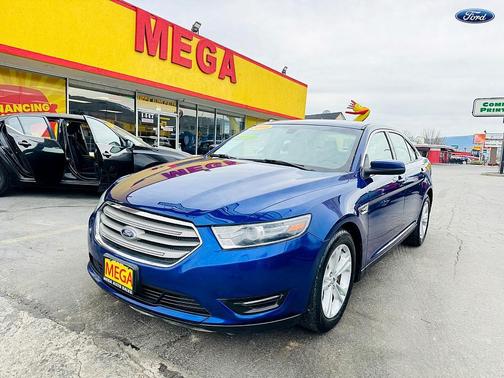 2015 Ford Taurus SEL