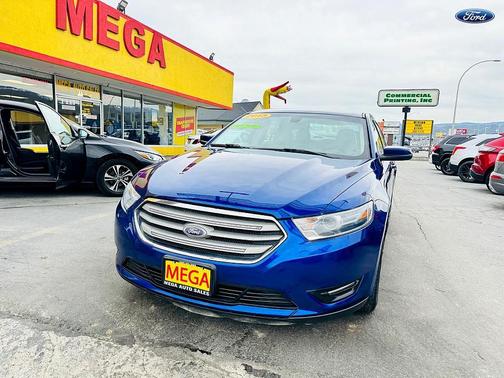 2015 Ford Taurus SEL