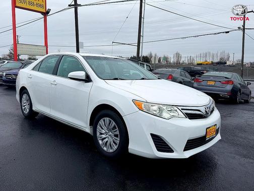 2014 Toyota Camry LE