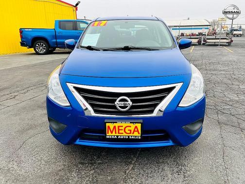 2017 Nissan Versa 1.6 SV