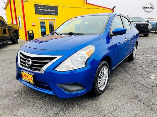 2017 Nissan Versa 1.6 SV