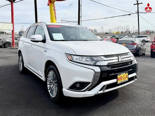 2019 Mitsubishi Outlander PHEV SEL