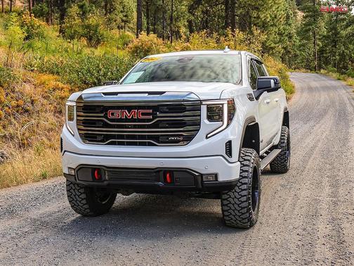 2022 GMC Sierra 1500 AT4