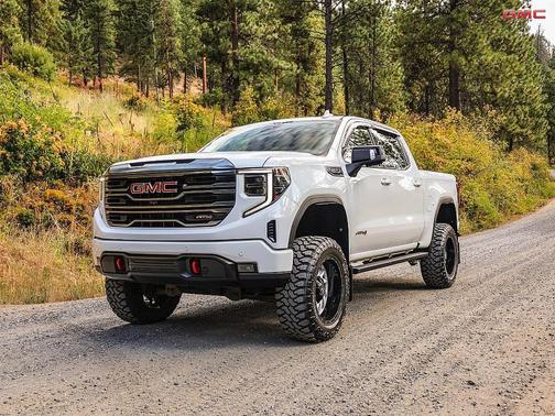 2022 GMC Sierra 1500 AT4