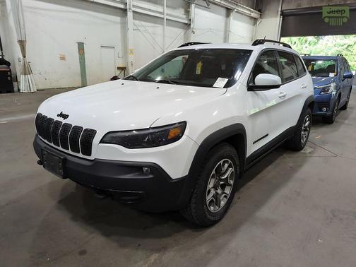 Bright White Clearcoat 2020 Jeep Cherokee North