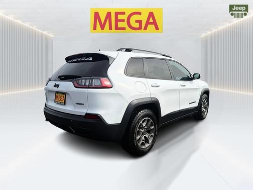 Bright White Clearcoat 2020 Jeep Cherokee North