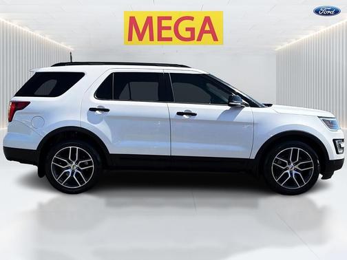 White Platinum Metallic Tri-Coat 2017 Ford Explorer sport