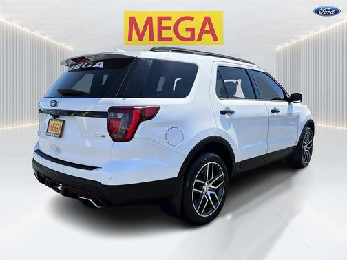 White Platinum Metallic Tri-Coat 2017 Ford Explorer sport