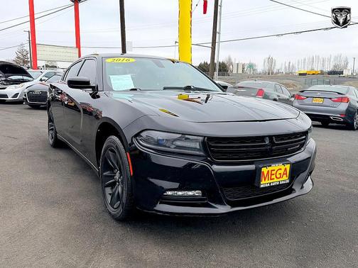 2016 Dodge Charger SXT