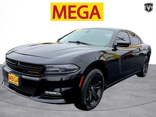 2016 Dodge Charger SXT