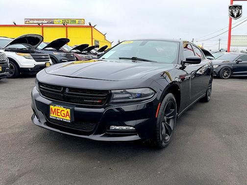 2016 Dodge Charger SXT