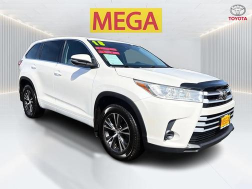 Blizzard Pearl 2018 Toyota Highlander LE
