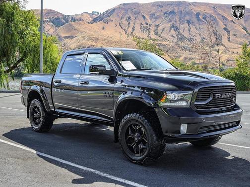 2018 RAM 1500 Sport