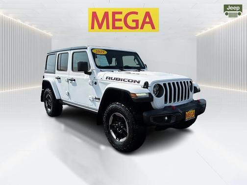 Bright White 2019 Jeep Wrangler Unlimited Rubicon