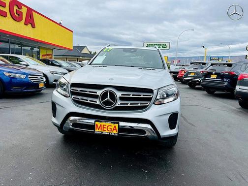 2017 Mercedes-Benz GLS 450 4MATIC