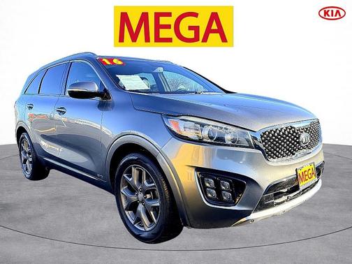Titanium Silver 2016 Kia Sorento SXL SUV