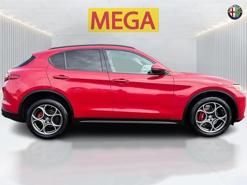 Alfa Rosso 2018 Alfa Romeo Stelvio Sport