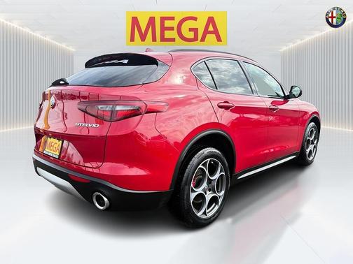 Alfa Rosso 2018 Alfa Romeo Stelvio Sport