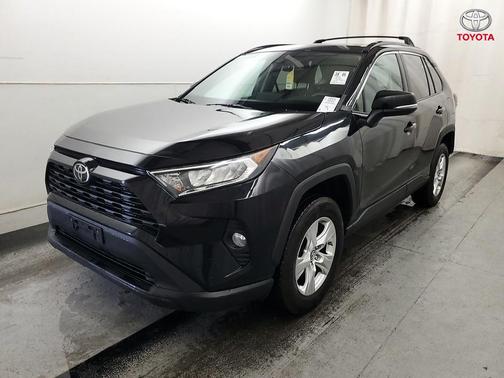 Midnight Black Metallic 2019 Toyota RAV4 XLE