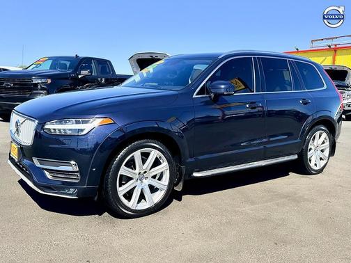Magic Blue Metallic 2016 Volvo XC90 T6 Inscription