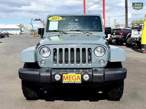 Bright White Clearcoat 2015 Jeep Wrangler Unlimited Rubicon