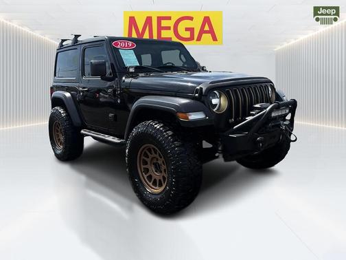 Black Clearcoat 2019 Jeep Wrangler Sport S