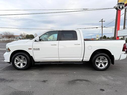 2017 RAM 1500 Sport