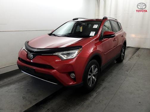 Barcelona Red Metallic 2017 Toyota RAV4 XLE