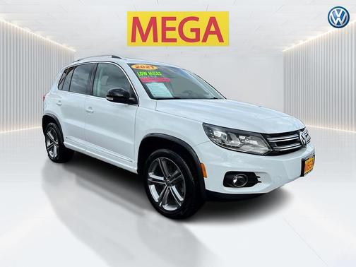 Pure White 2017 Volkswagen Tiguan 2.0T S 4MOTION