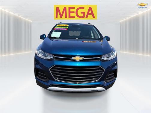 Pacific Blue Metallic 2019 Chevrolet Trax LT