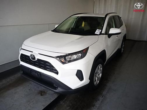 Super White 2019 Toyota RAV4 LE