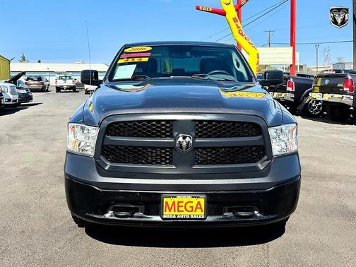 Granite Crystal Metallic Clearcoat 2016 RAM 1500 Tradesman