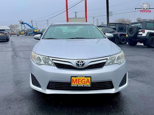 2013 Toyota Camry LE