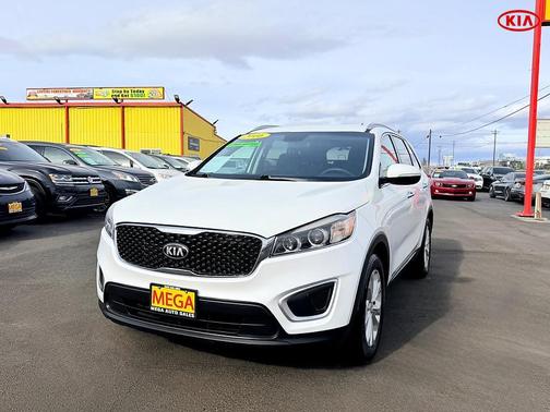 2016 Kia Sorento LX