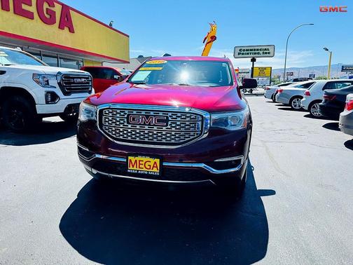 2018 GMC Acadia Denali