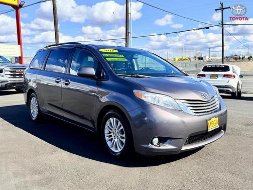 2015 Toyota Sienna XLE Premium