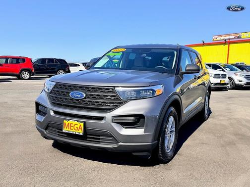2022 Ford Explorer Base