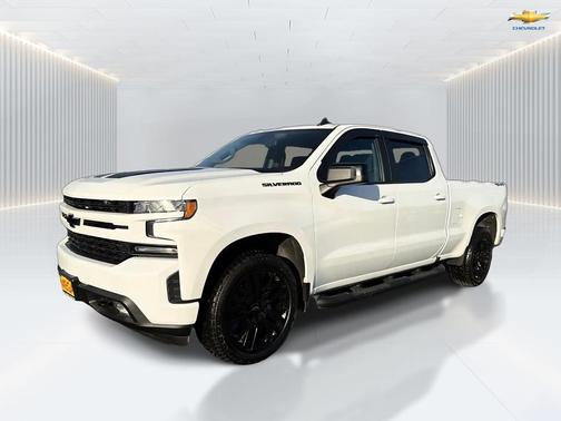 White 2021 Chevrolet Silverado 1500 RST