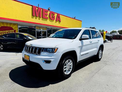 2019 Jeep Grand Cherokee Laredo