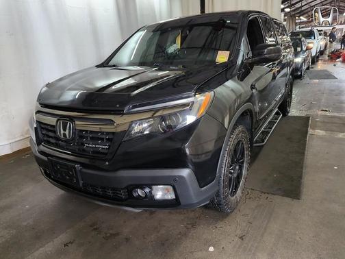 Crystal Black Pearl 2017 Honda Ridgeline Black