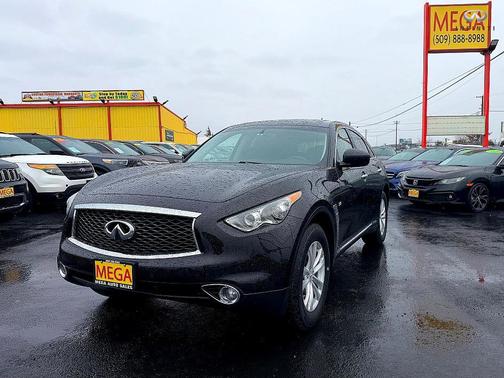 2017 INFINITI QX70 Base