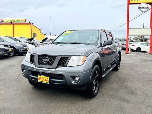2021 Nissan Frontier SV