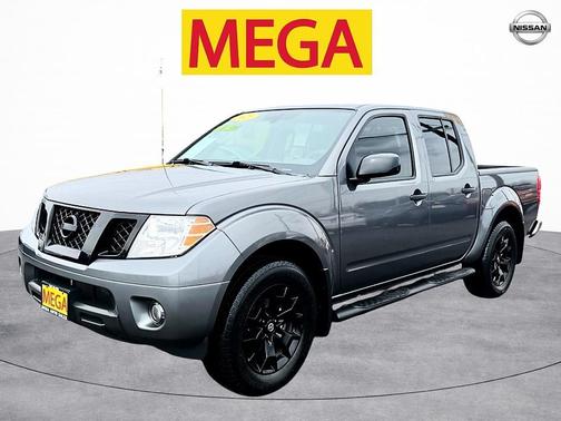 2021 Nissan Frontier SV