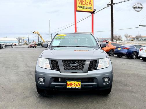 2021 Nissan Frontier SV