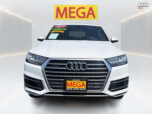 Carrara White 2019 Audi Q7 45 Premium Plus