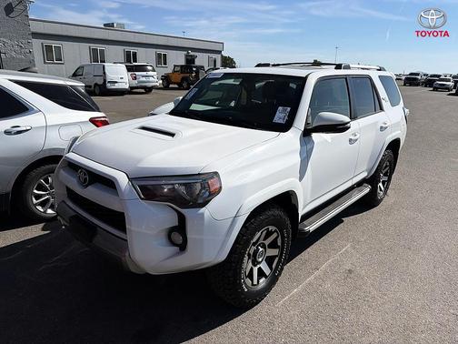Super White 2018 Toyota 4Runner TRD Off Road Premium