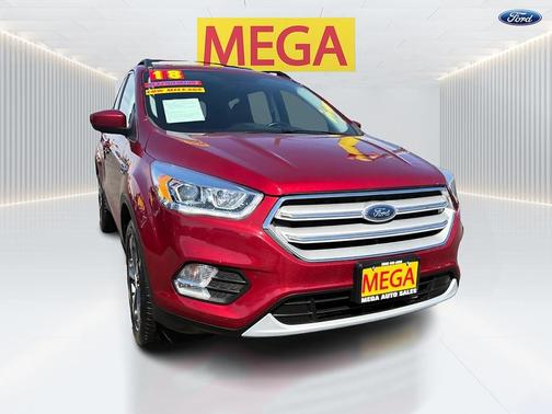 Ruby Red Metallic Tinted Clearcoat 2018 Ford Escape SEL
